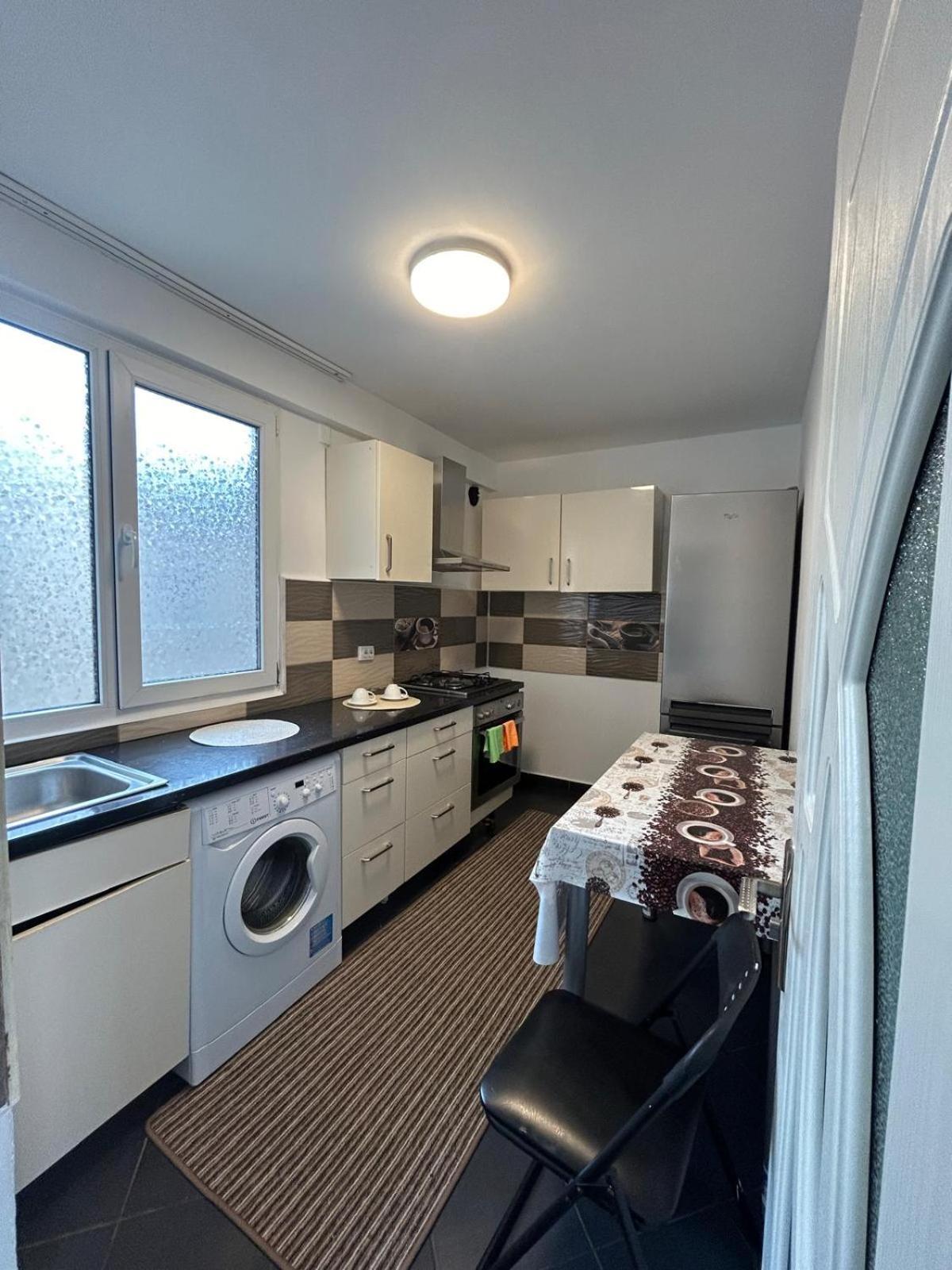 Rbg Apartament Bukarest Eksteriør billede